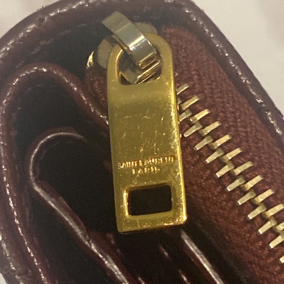 🇫🇷YSL CASSANDRE MATELESSE’ OXBLOOD ZIP WALLET - Picture 12 of 14